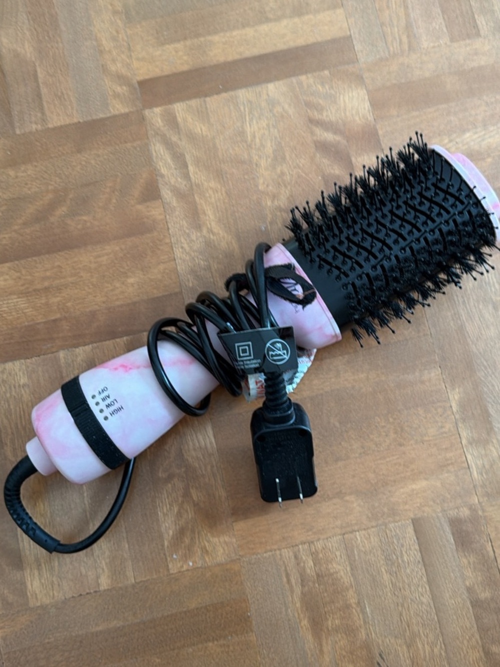 Pink Ceramic Heated Round Hair Brush - Aria